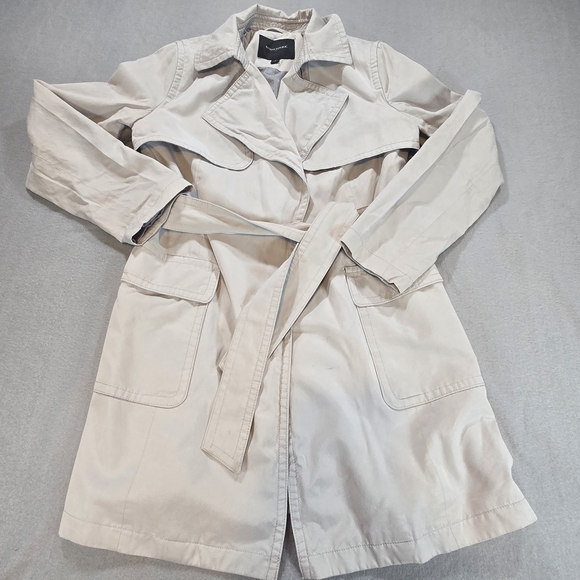 Banana Republic Jackets & Blazers - Banana Republic Trench Coat Women S Beige Lyocell Cotton Tie Belt Storm Flap‎